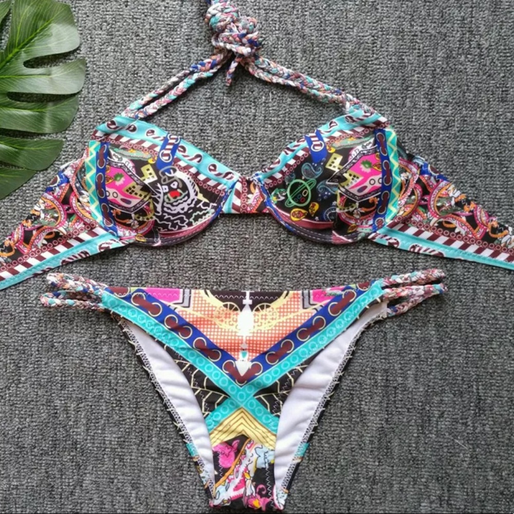 Tavarua Tapestry Print Pushup Bikini - Picture 5 of 6